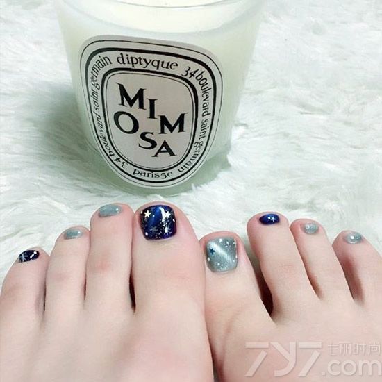 猫眼胶美甲图片,紫色猫眼胶美甲图片,蓝色猫眼胶美甲图片