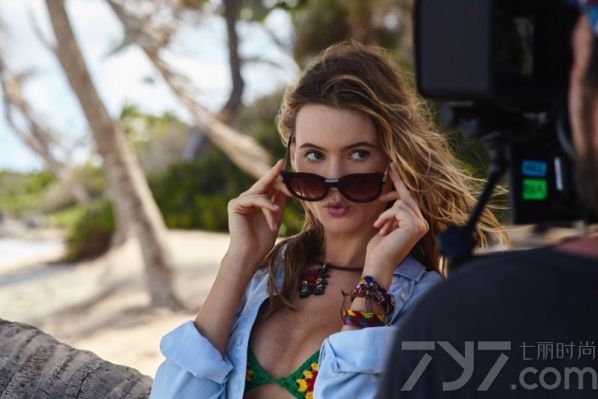 维密Tommy Hilfiger 2016春夏大片 演绎沙滩性感风情